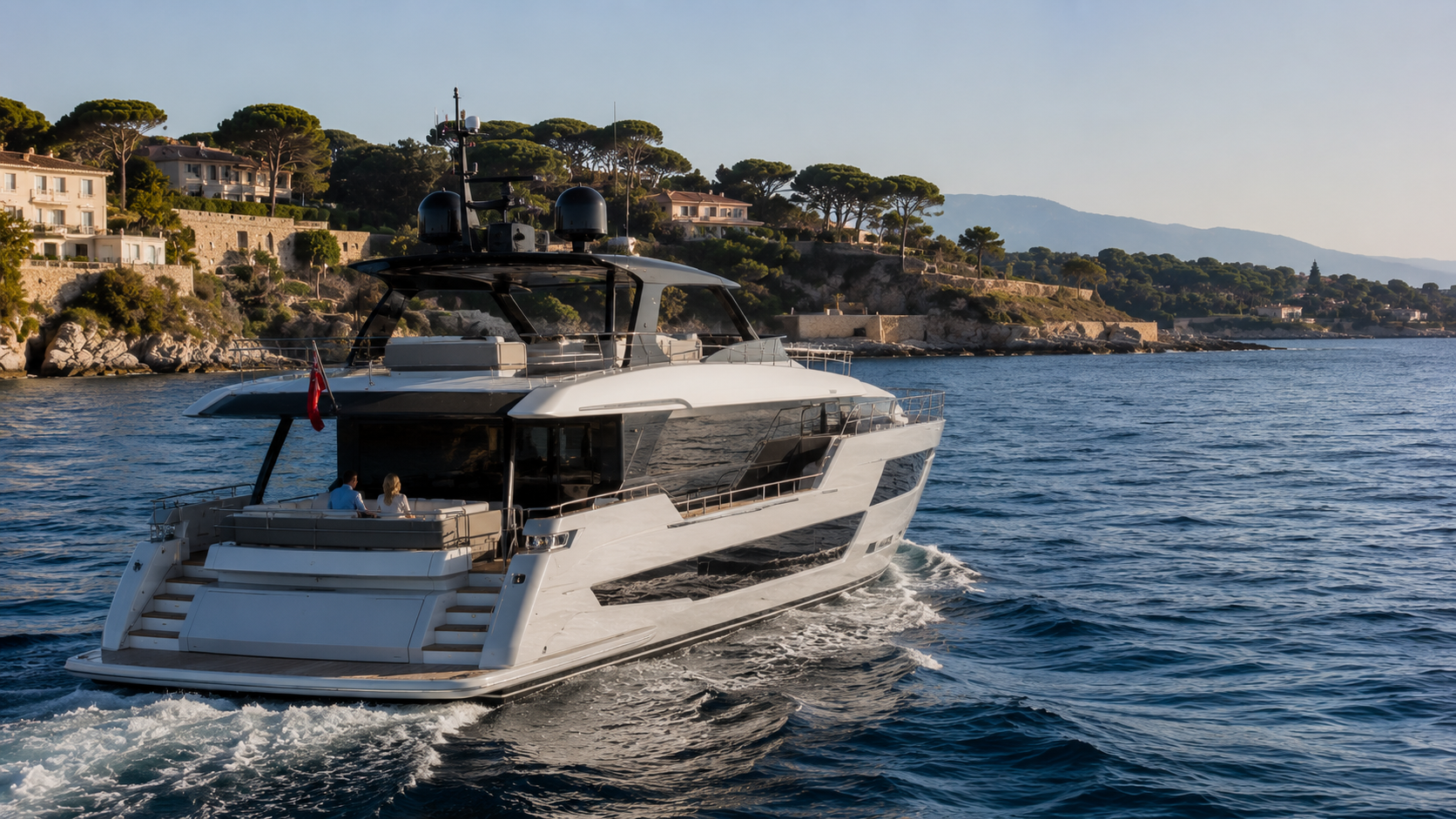 Cannes Yachting Festival 2026 в Каннах — Vieux Port и Port Canto