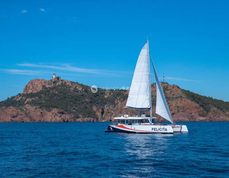 Premium Maxi-Catamaran for up to 146 passengers