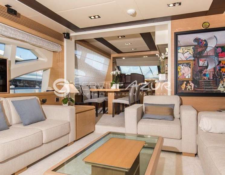 Azimut yacht rental