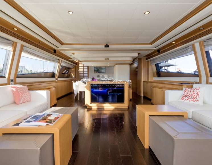Оренда яхти Ferretti 881, 27 метри на Лазурному березі
