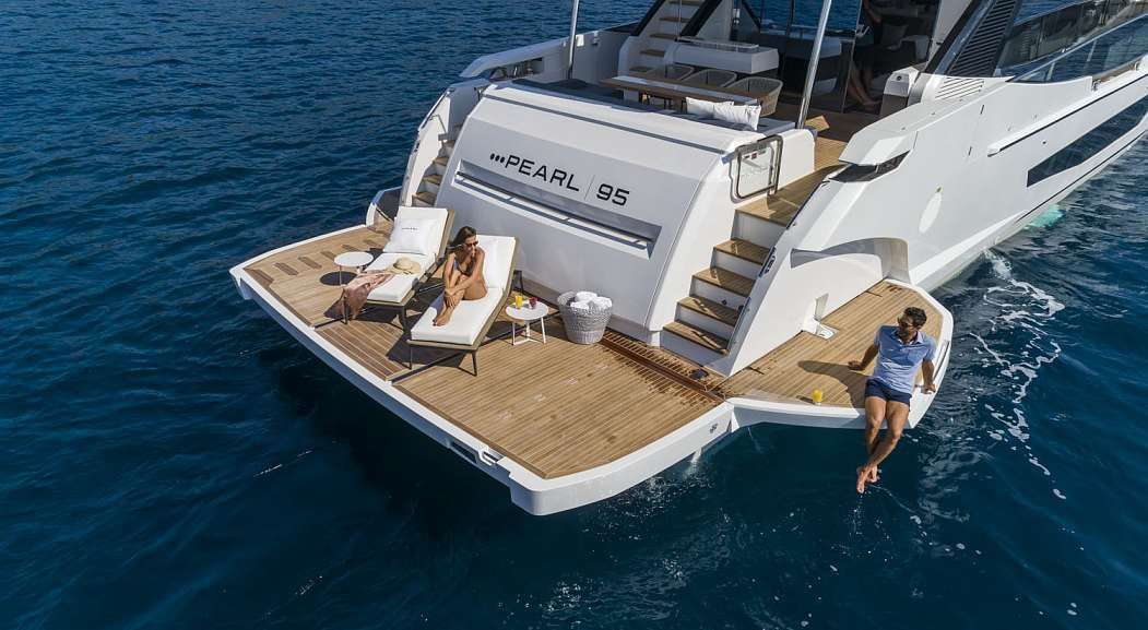 Pearl 95 стала самой популярной яхтой в Азии