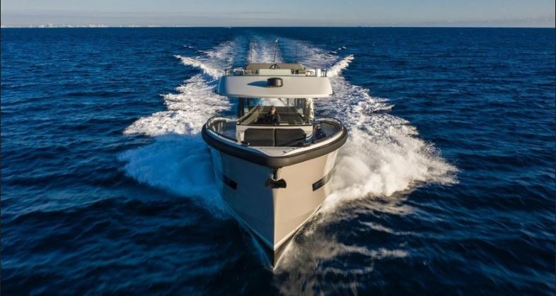 В Каннах впервые будет представлен новая верфь DutchCraft .