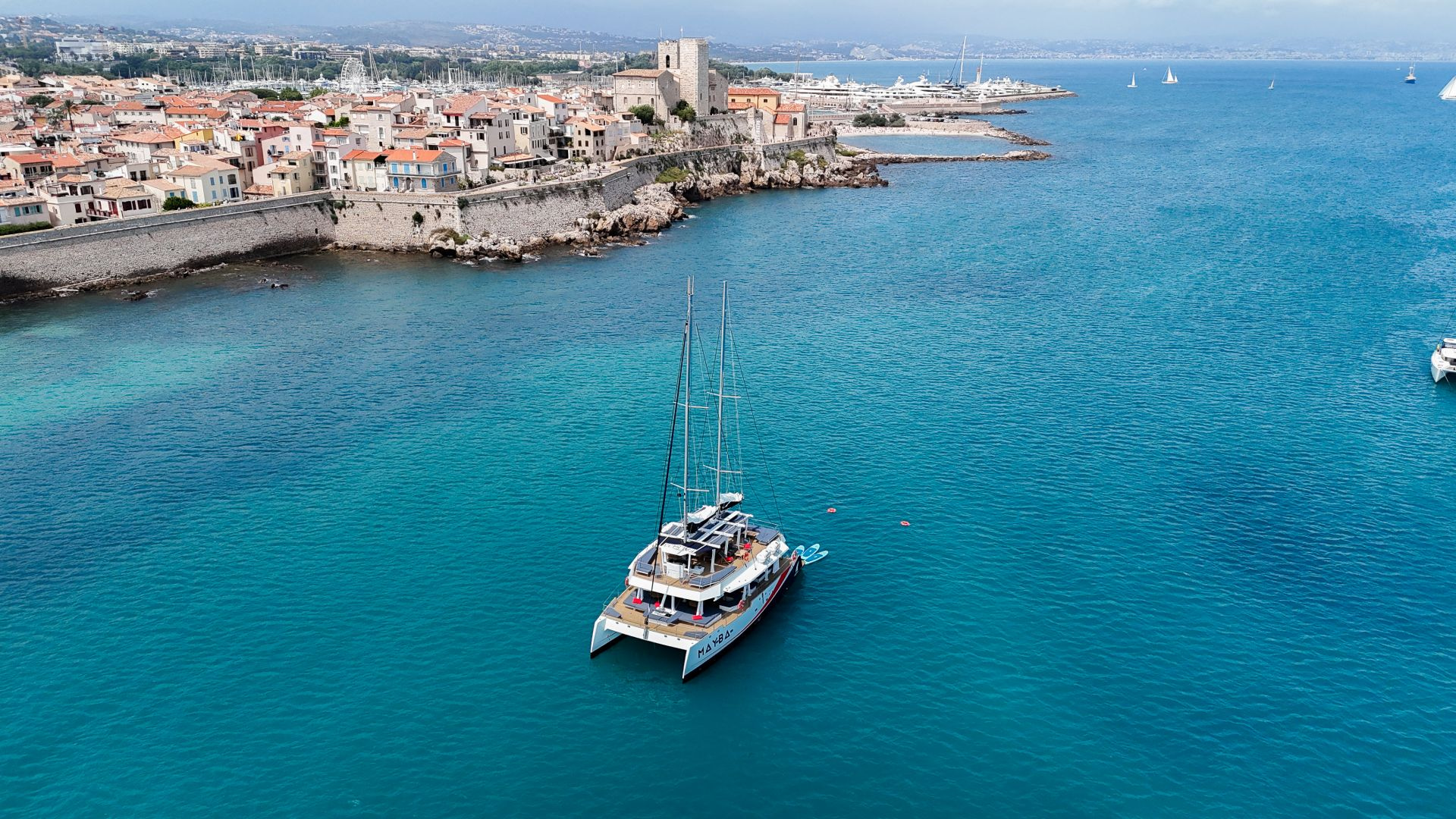 Premium Maxi-Catamaran for up to 200 passengers