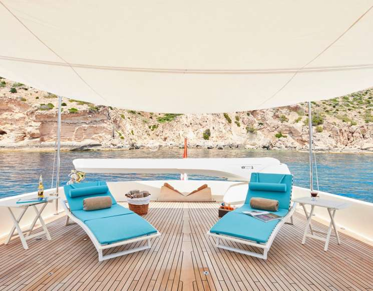 Оренда яхти Ferretti 108, 33 метри